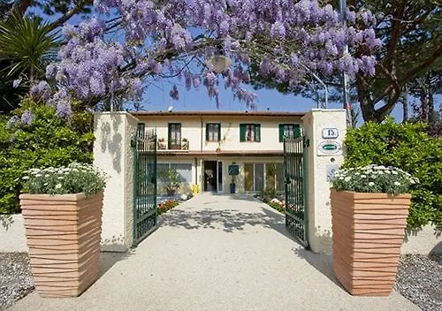 פורטה דיי מארמי Hotel La Pace