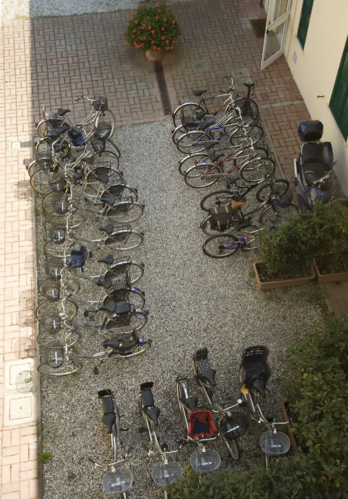 Hotel La Pace Forte dei Marmi Italia