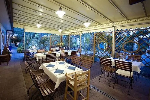 Hotel La Pace Forte dei Marmi 3*,