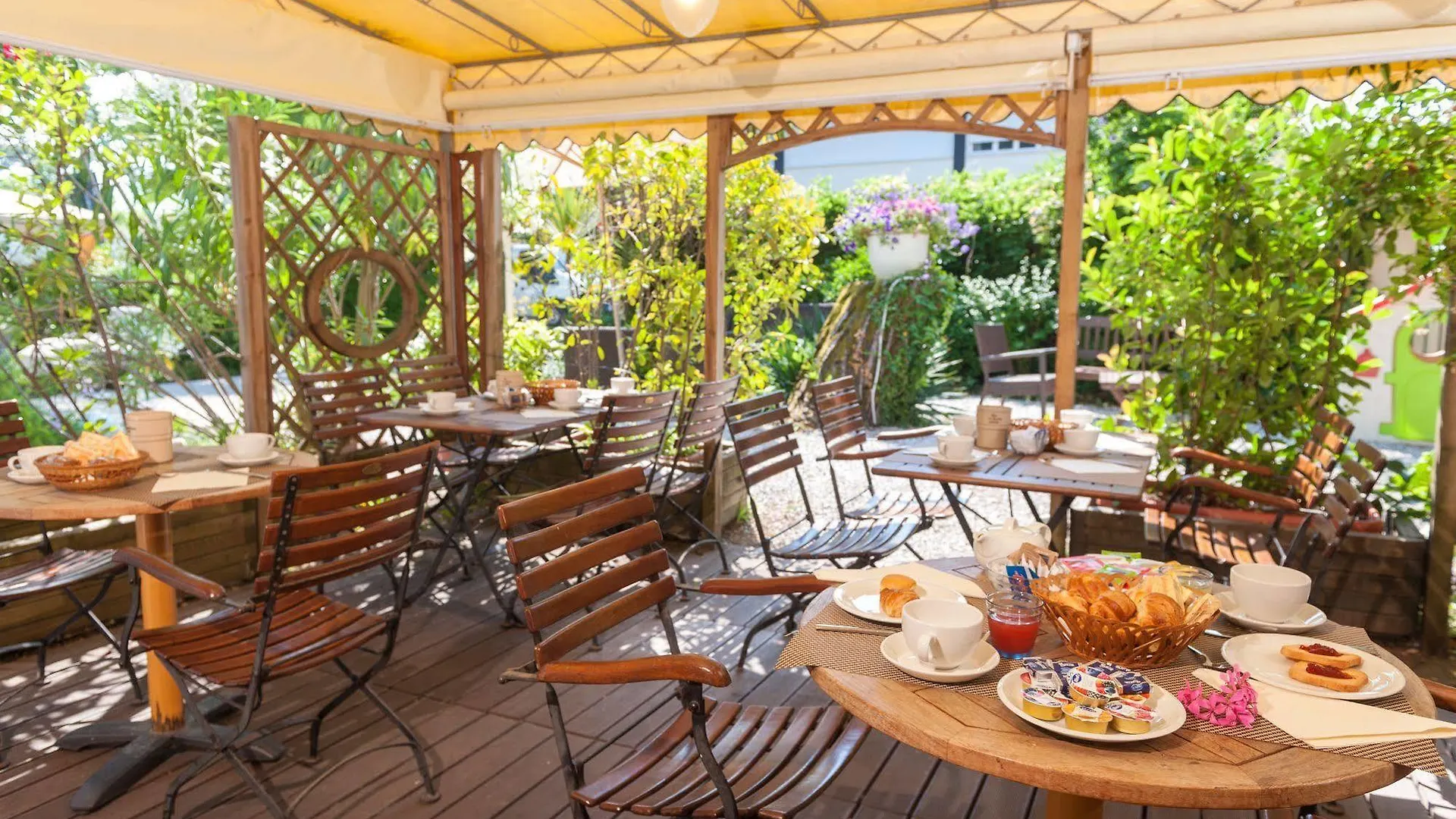 פורטה דיי מארמי Hotel La Pace 3*, פורטה דיי מארמי איטליה